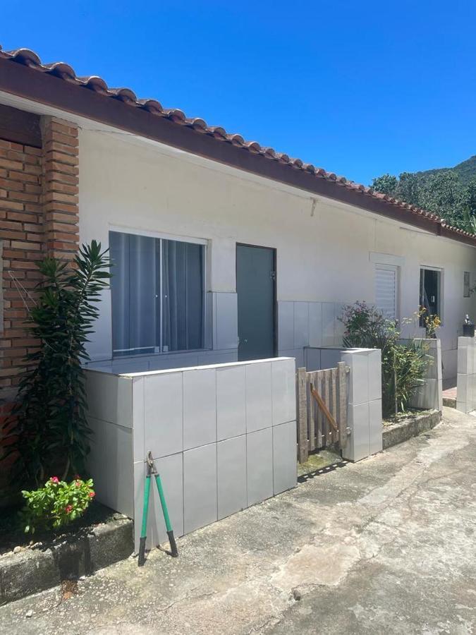 Suites Lesther Ubatuba Kültér fotó